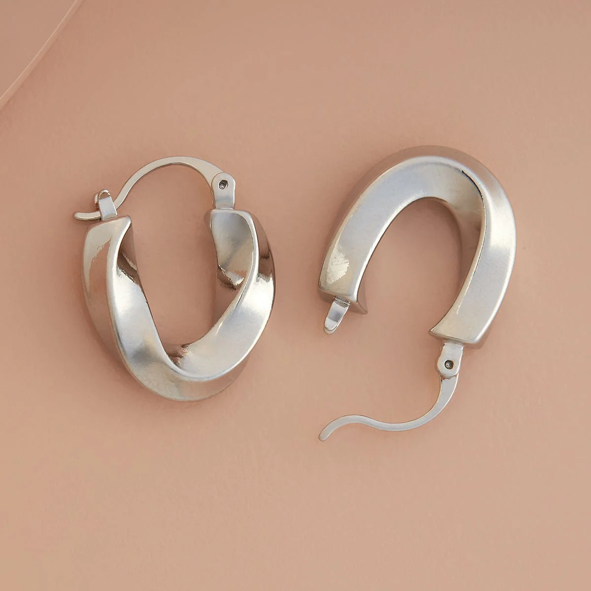 Trendy Earring 184108 - Image 4