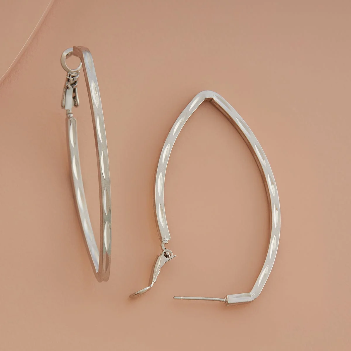 Trendy Earring 184115 - Image 3