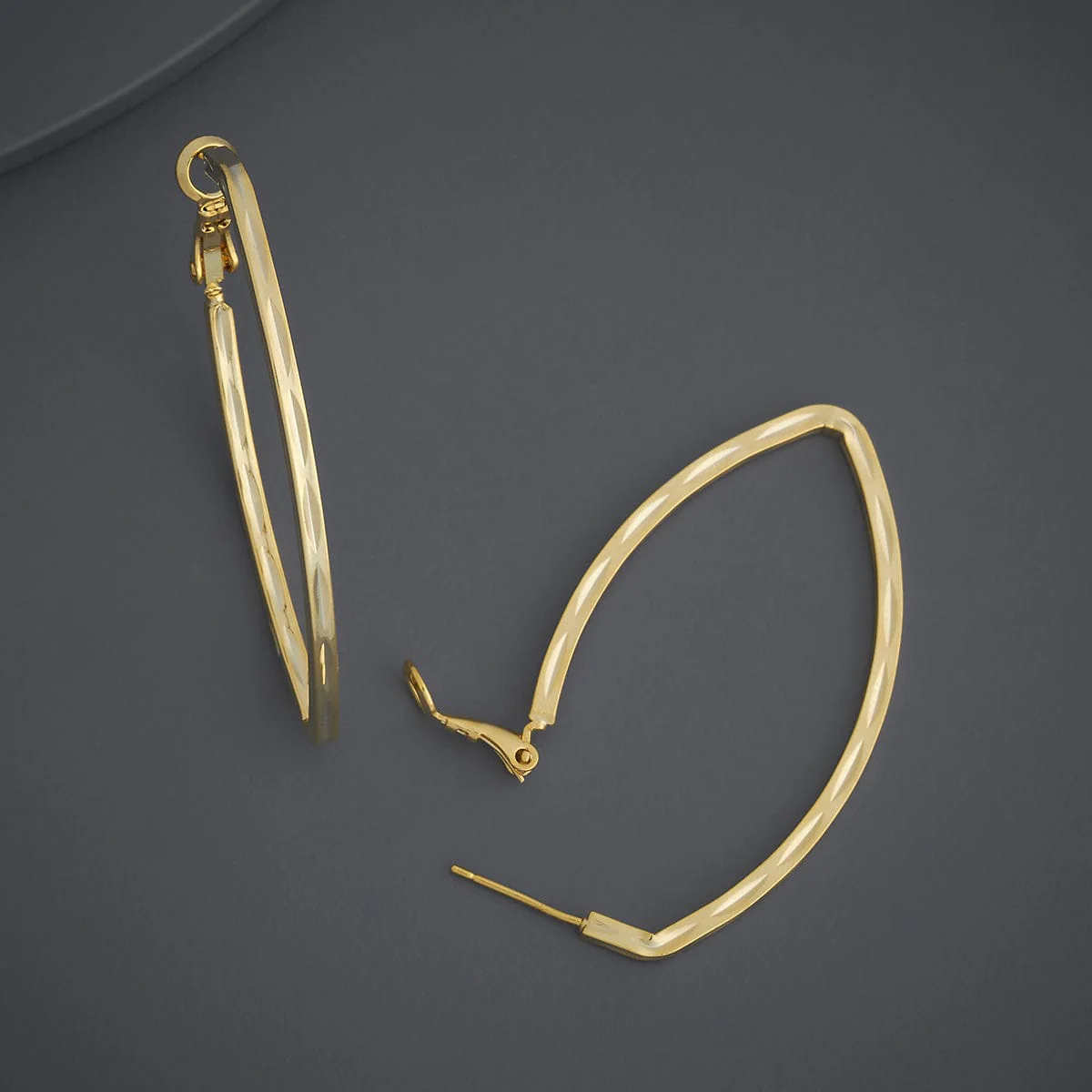 Trendy Earring 184115 - Image 5