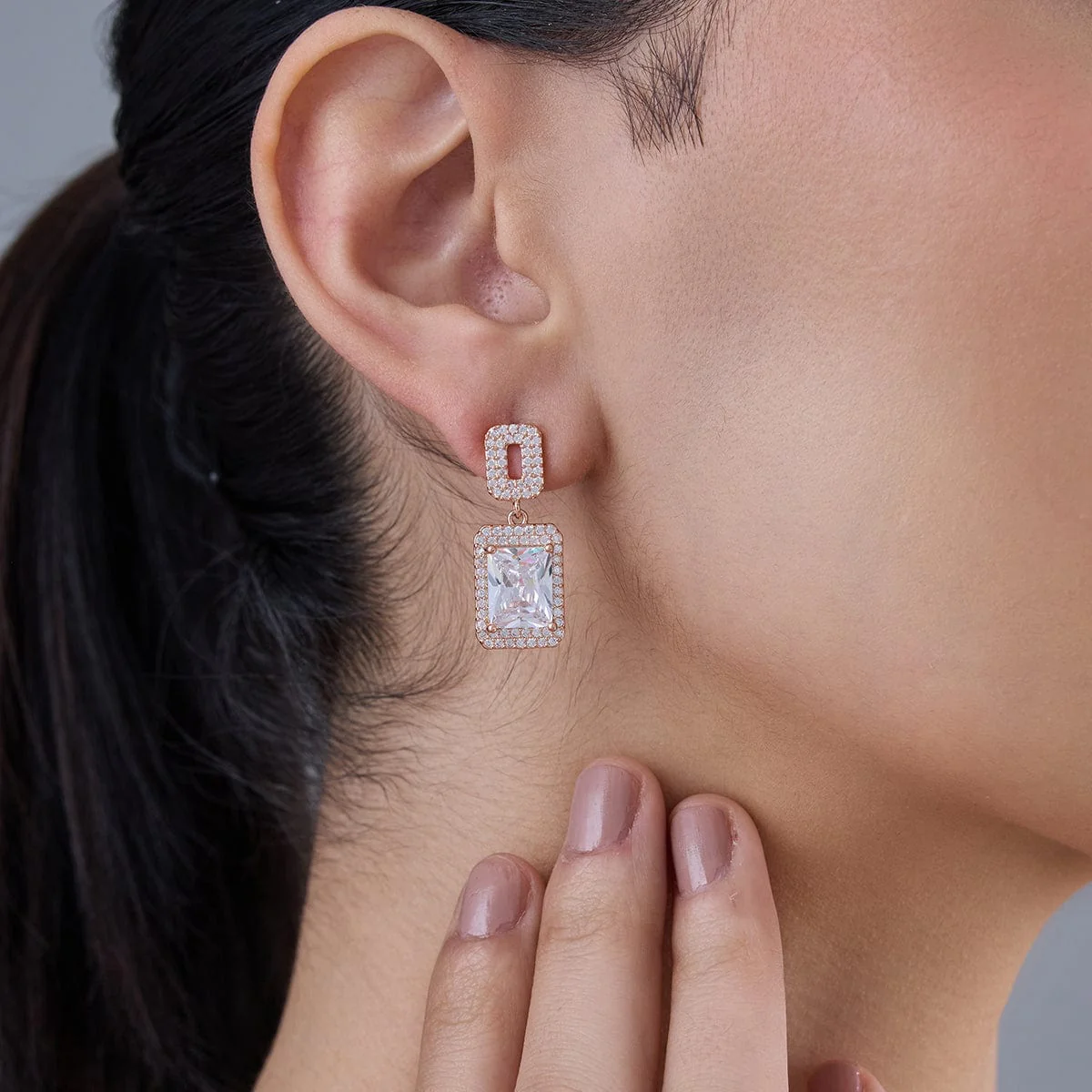 Trendy Earring 184276 - Image 2