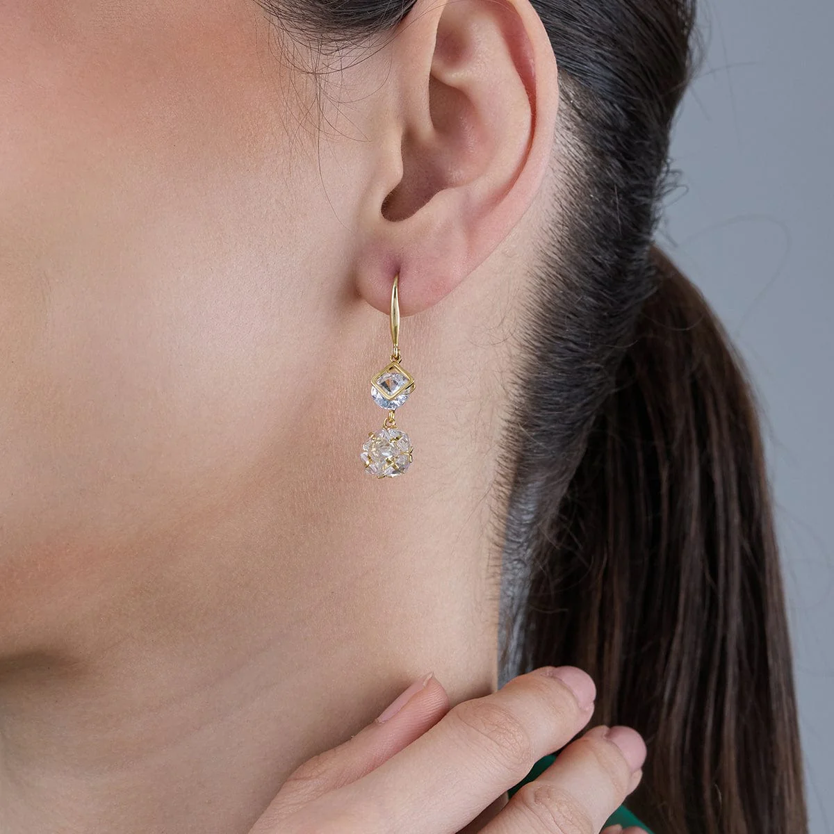 Trendy Earring 184358 - Image 2