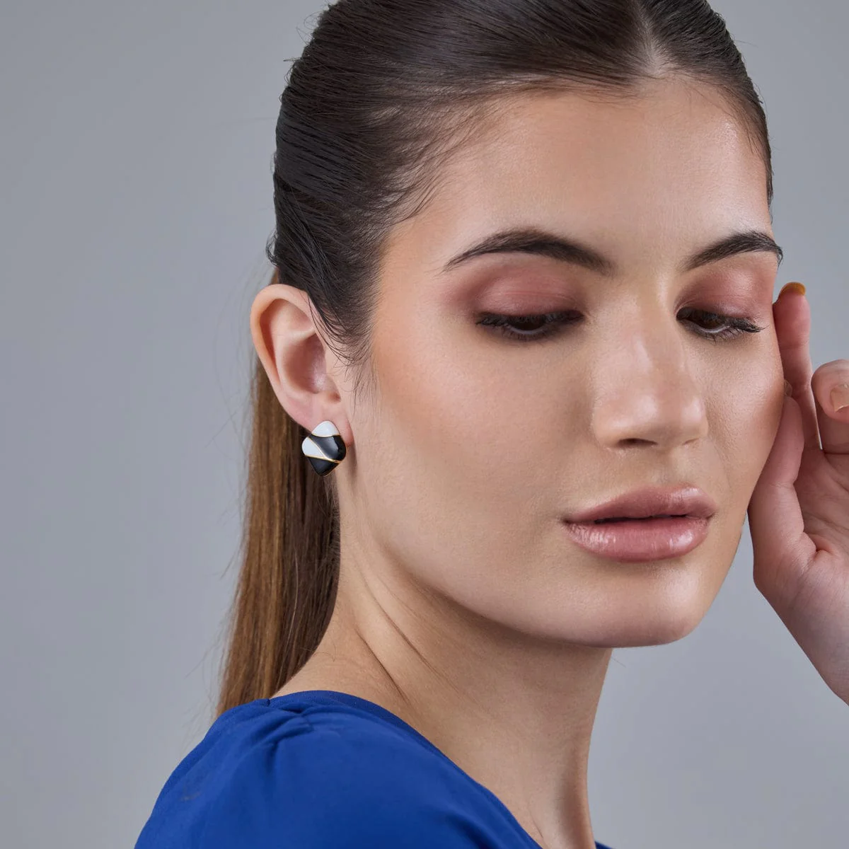 Trendy Earring 186153 - Image 3