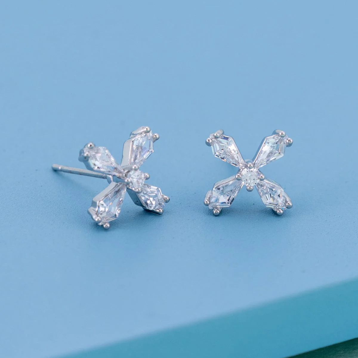 Trendy Earring 187419 - Image 4