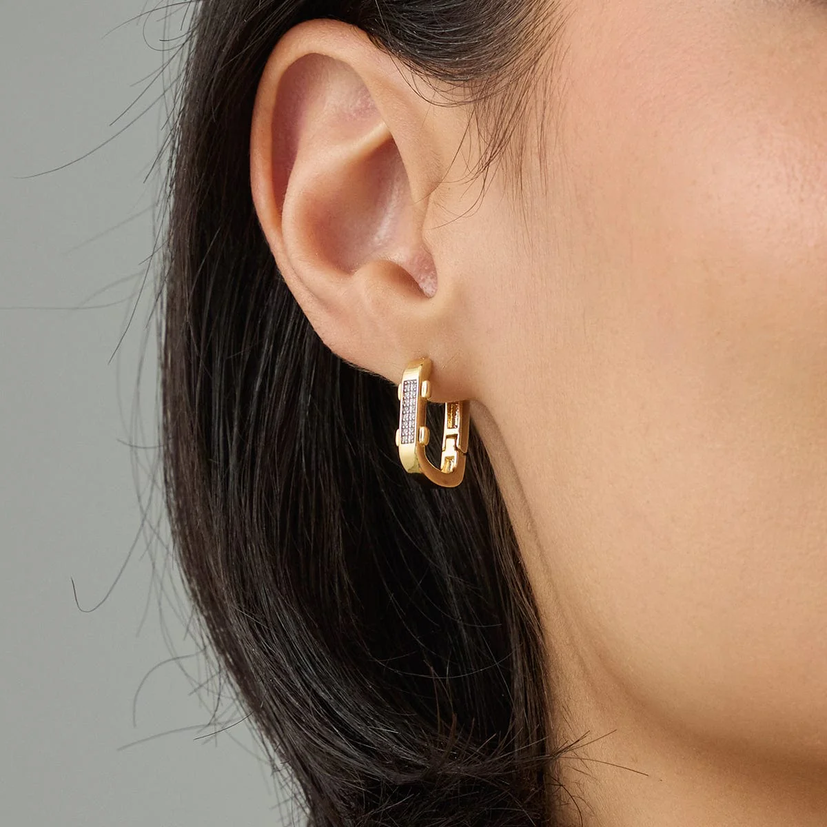 Trendy Earring 187511 - Image 2