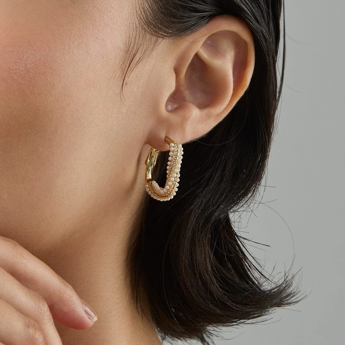 Trendy Earring 187754 - Image 2