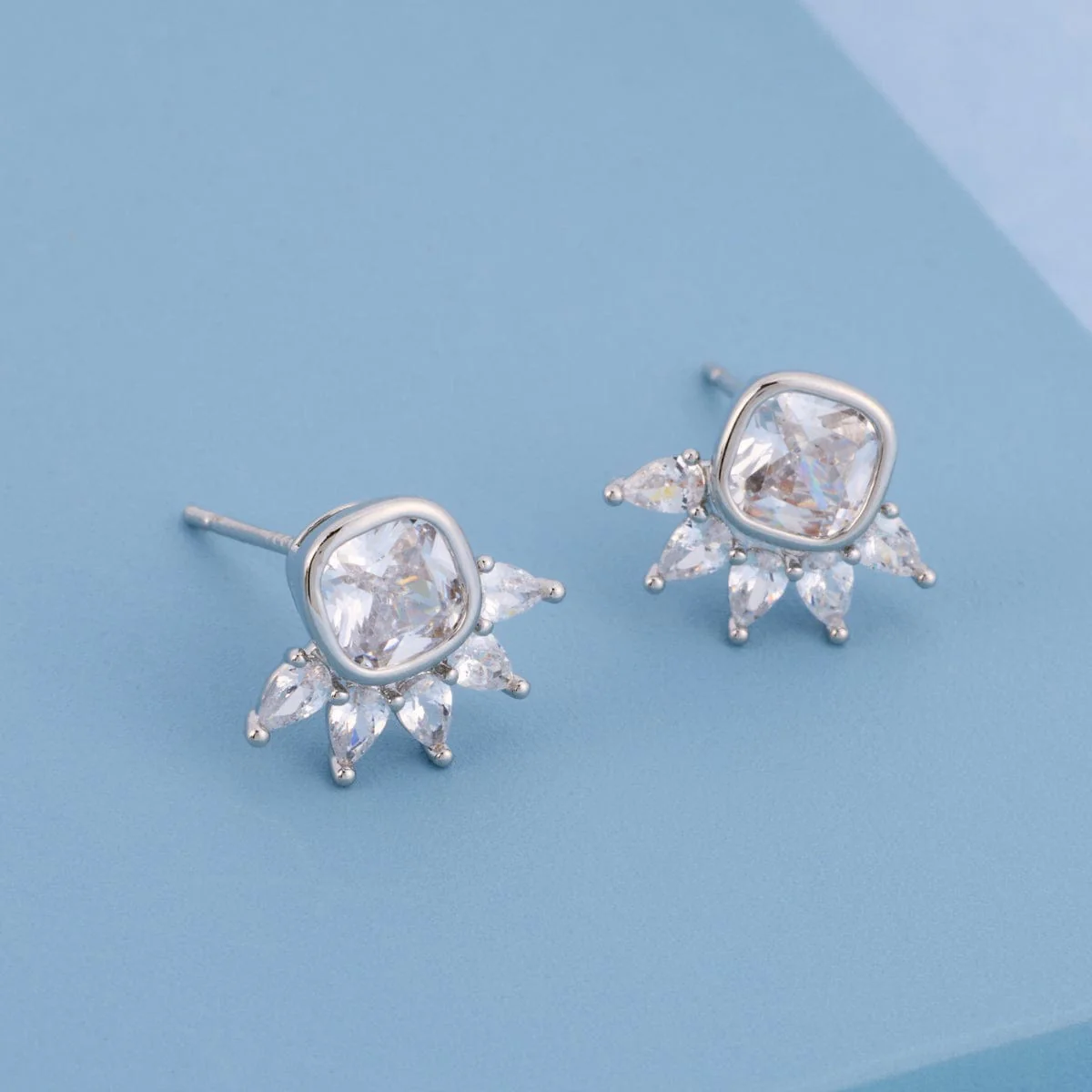 Trendy Earring 187877 - Image 5