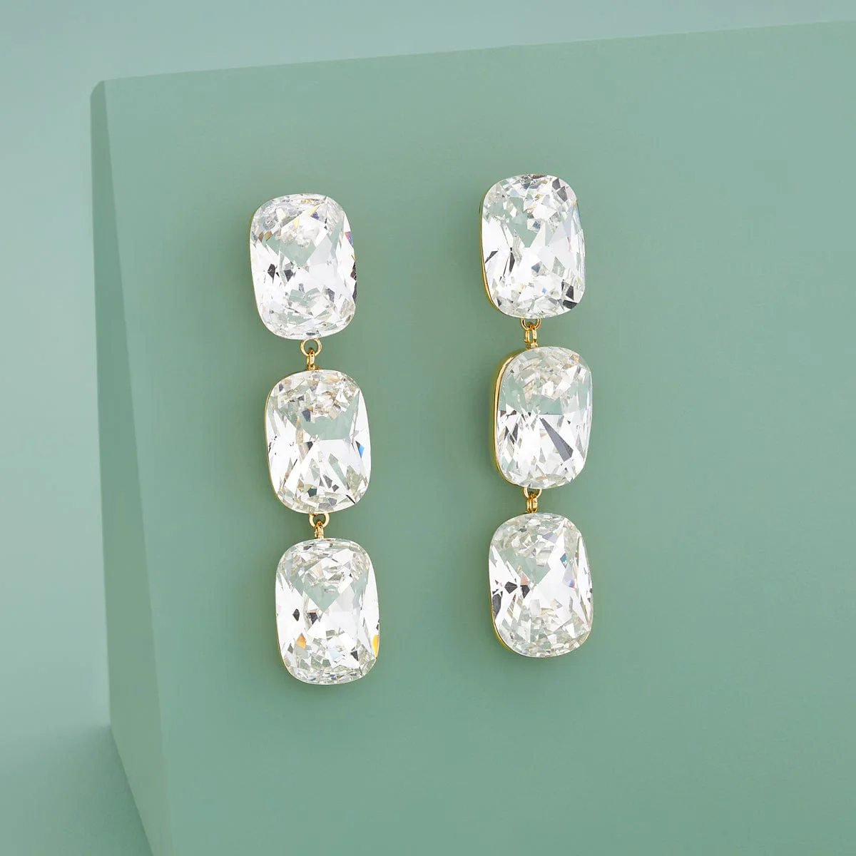 Trendy Earring 189422 - Image 4