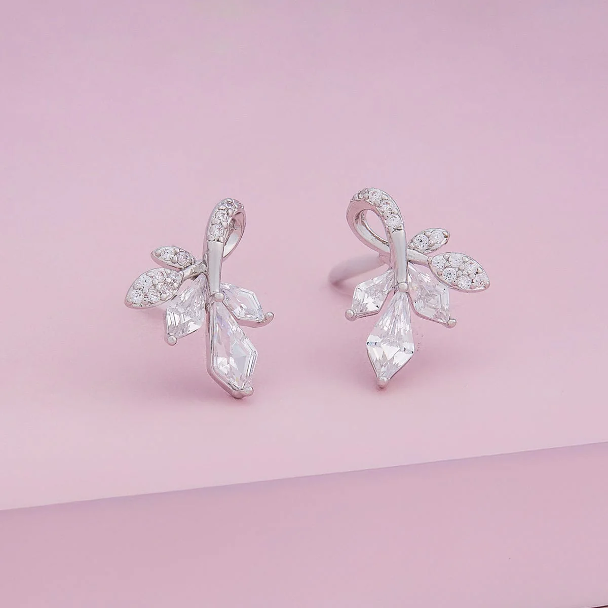 Trendy Earring 189707 - Image 5