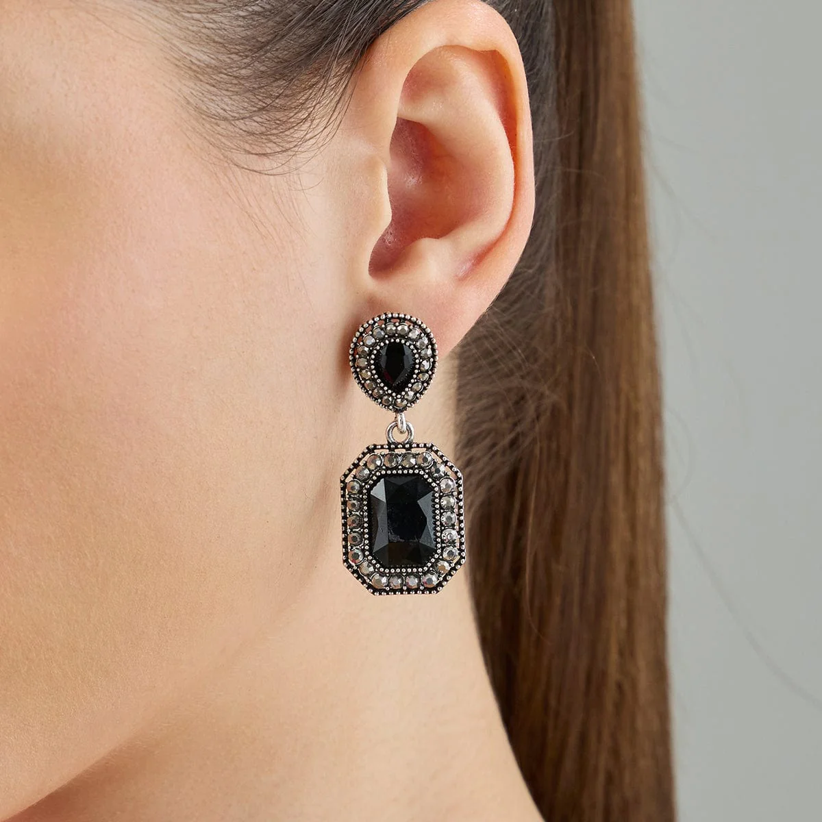 Trendy Earring 189874 - Image 2