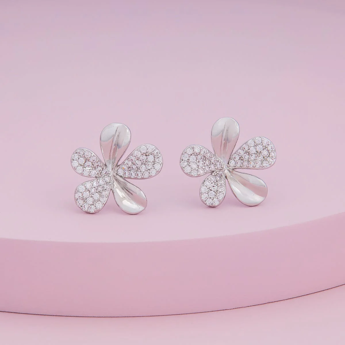 Trendy Earring 189918 - Image 4