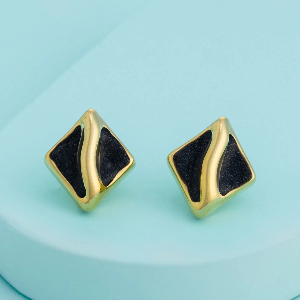Trendy Earring 192907 - Image 4