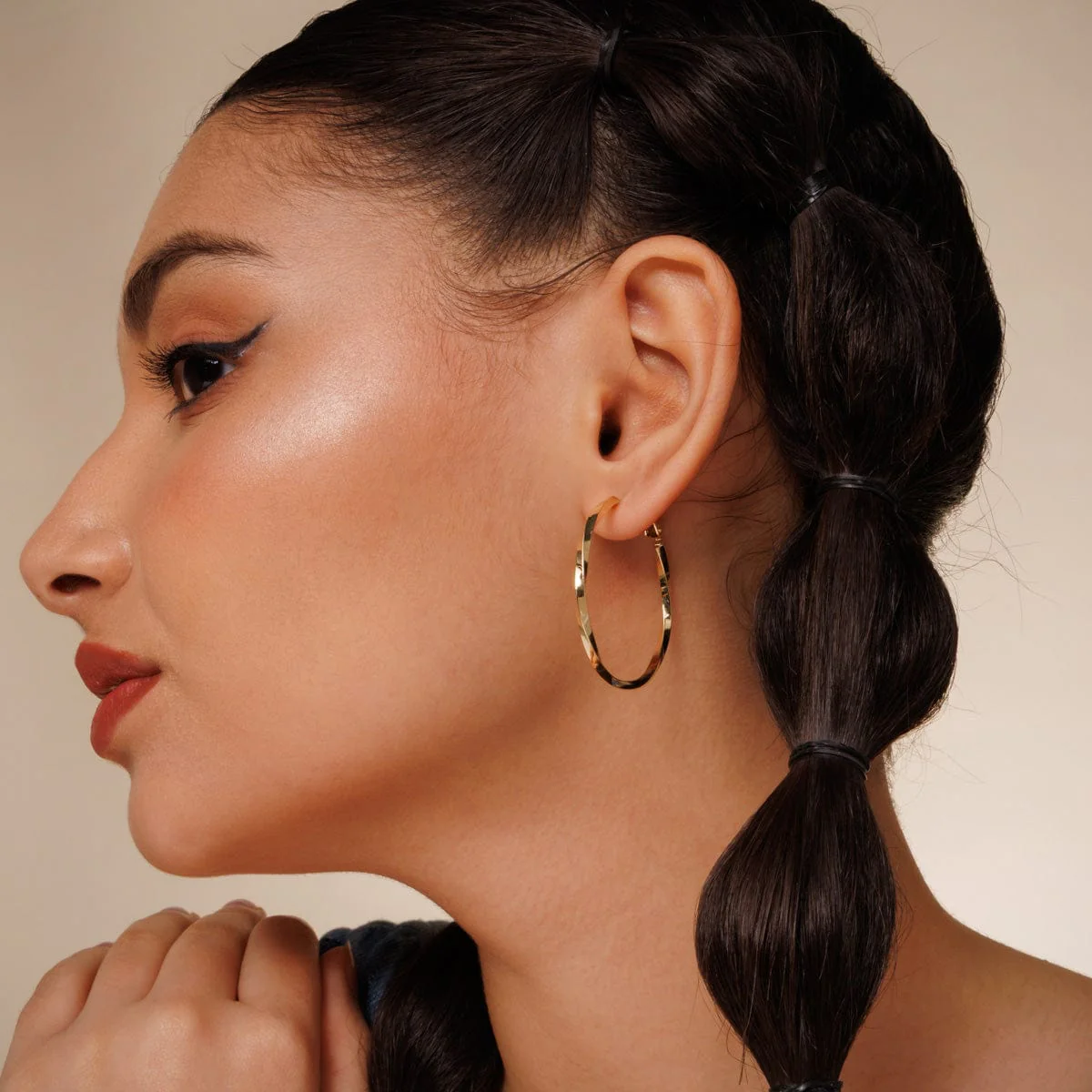 Trendy Earring 195534 - Image 2