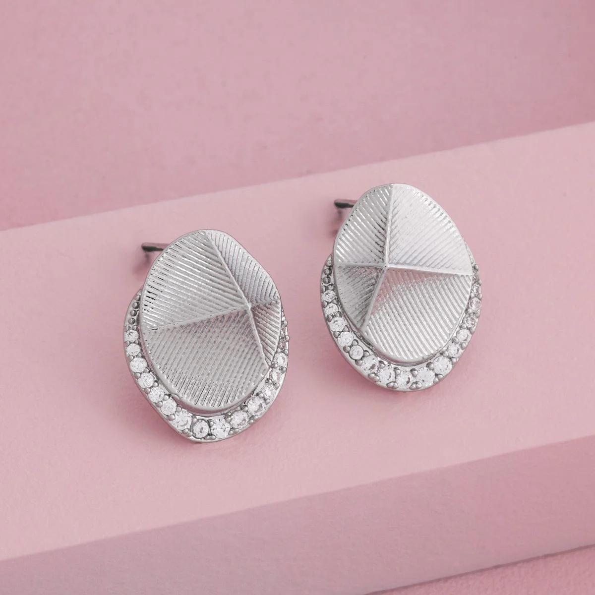 Trendy Earring 195599 - Image 4