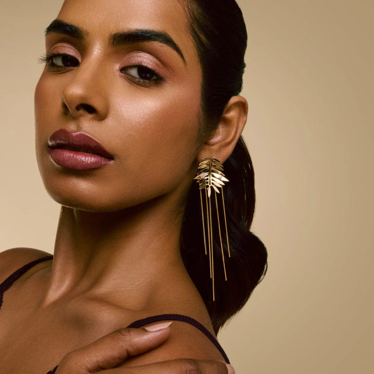 Trendy Earring 195629 - Image 2