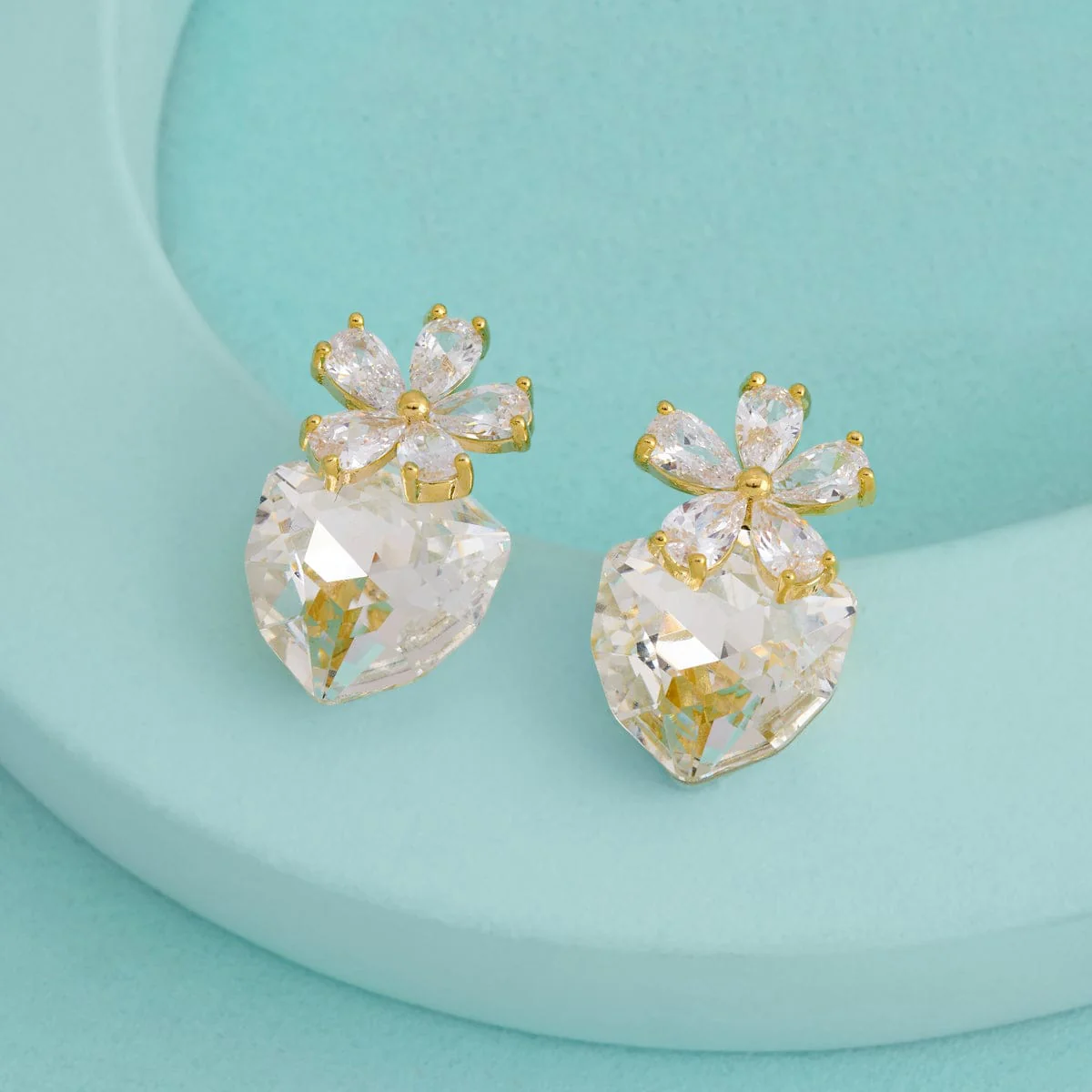 Trendy Earring 195701 - Image 4