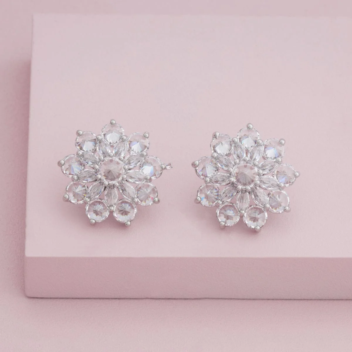 Trendy Earring 195781 - Image 4