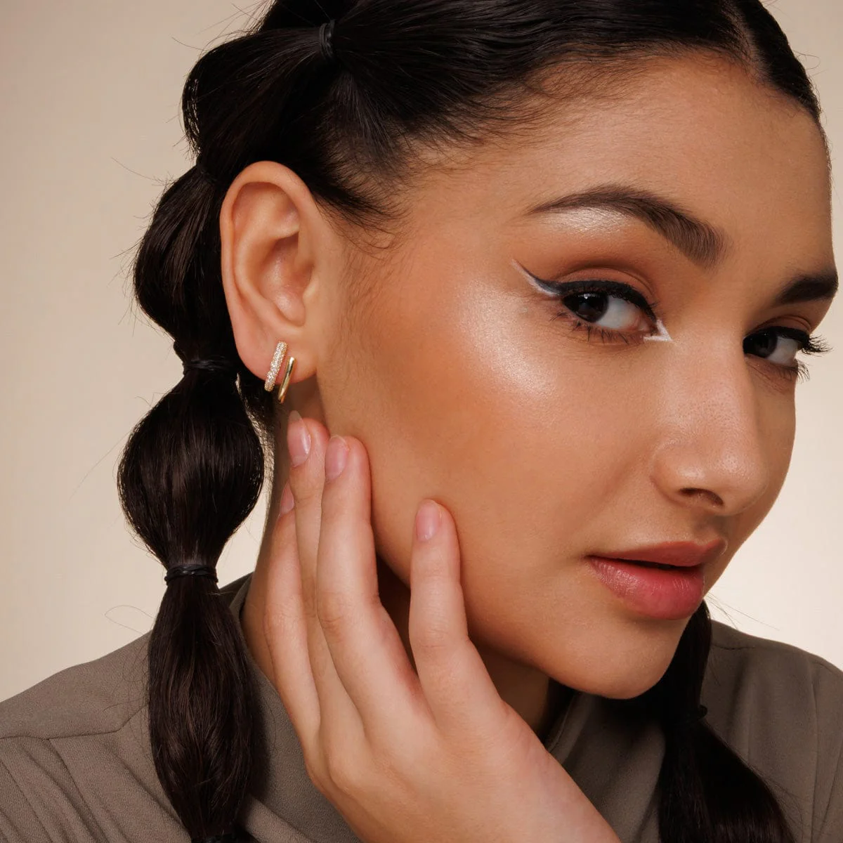 Trendy Earring 195811 - Image 2