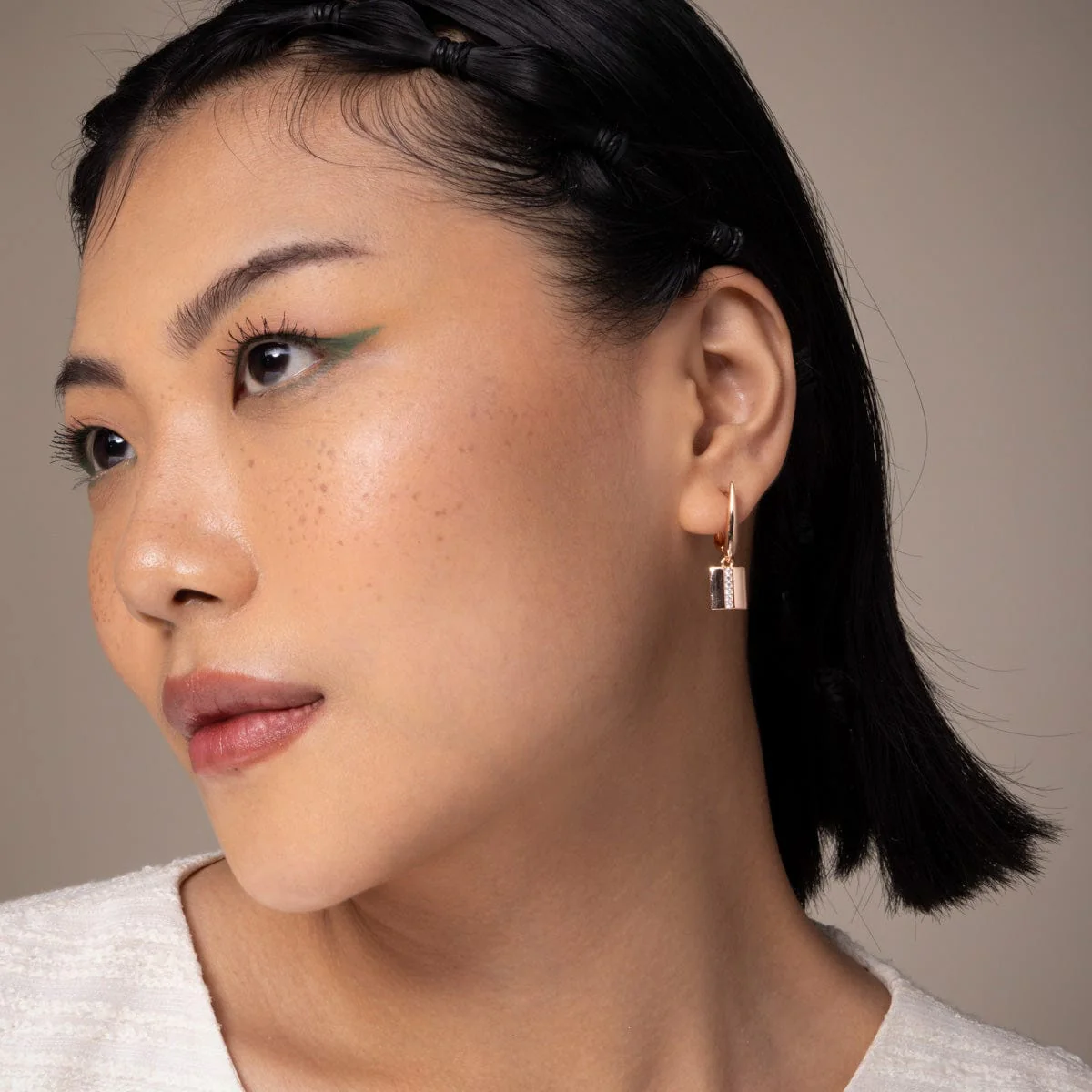 Trendy Earring 196161 - Image 2