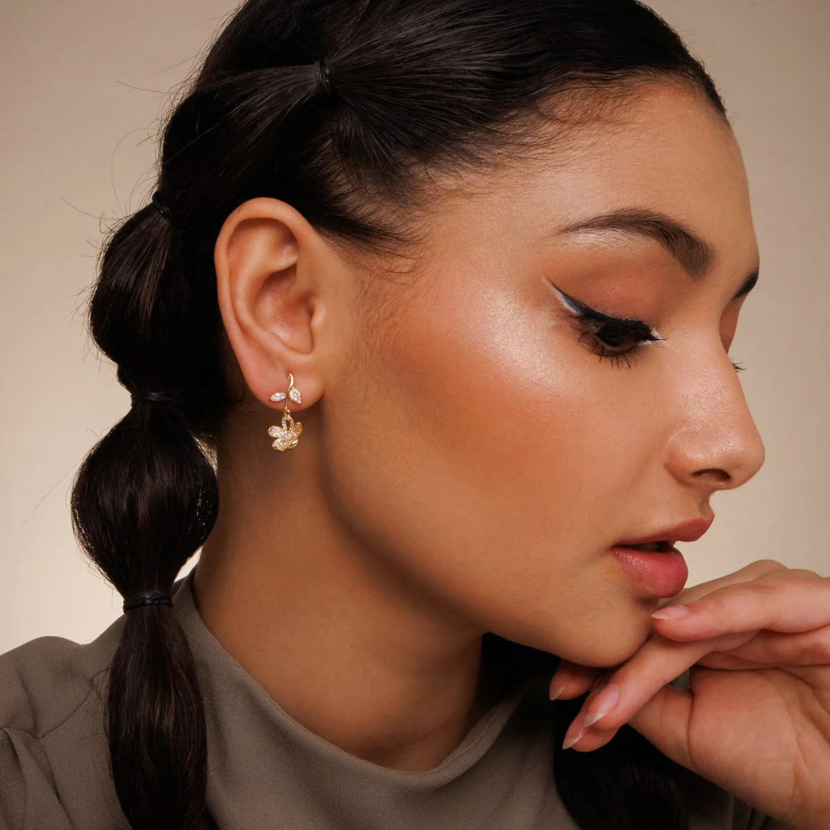 Trendy Earring 196233 - Image 2