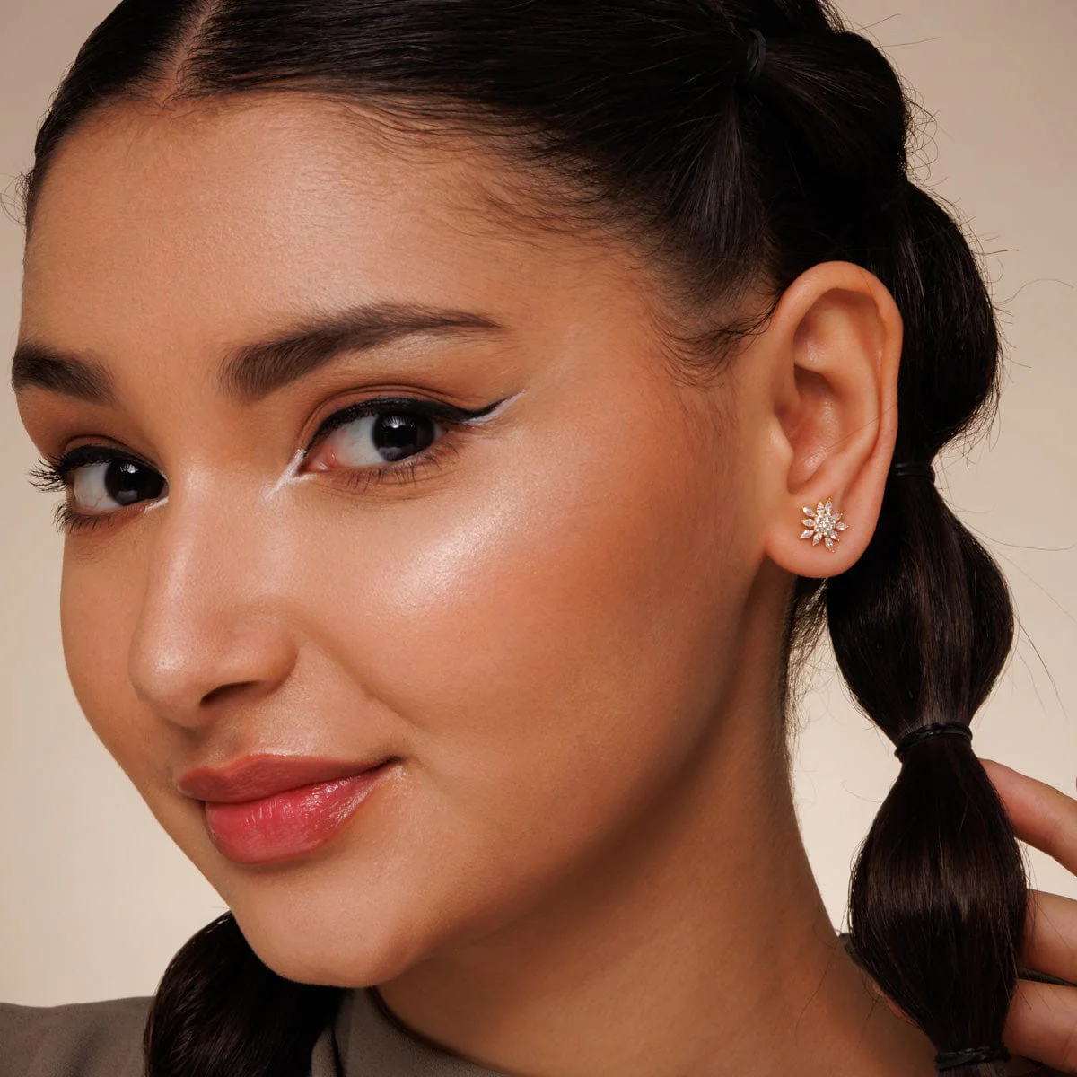 Trendy Earring 196408 - Image 2