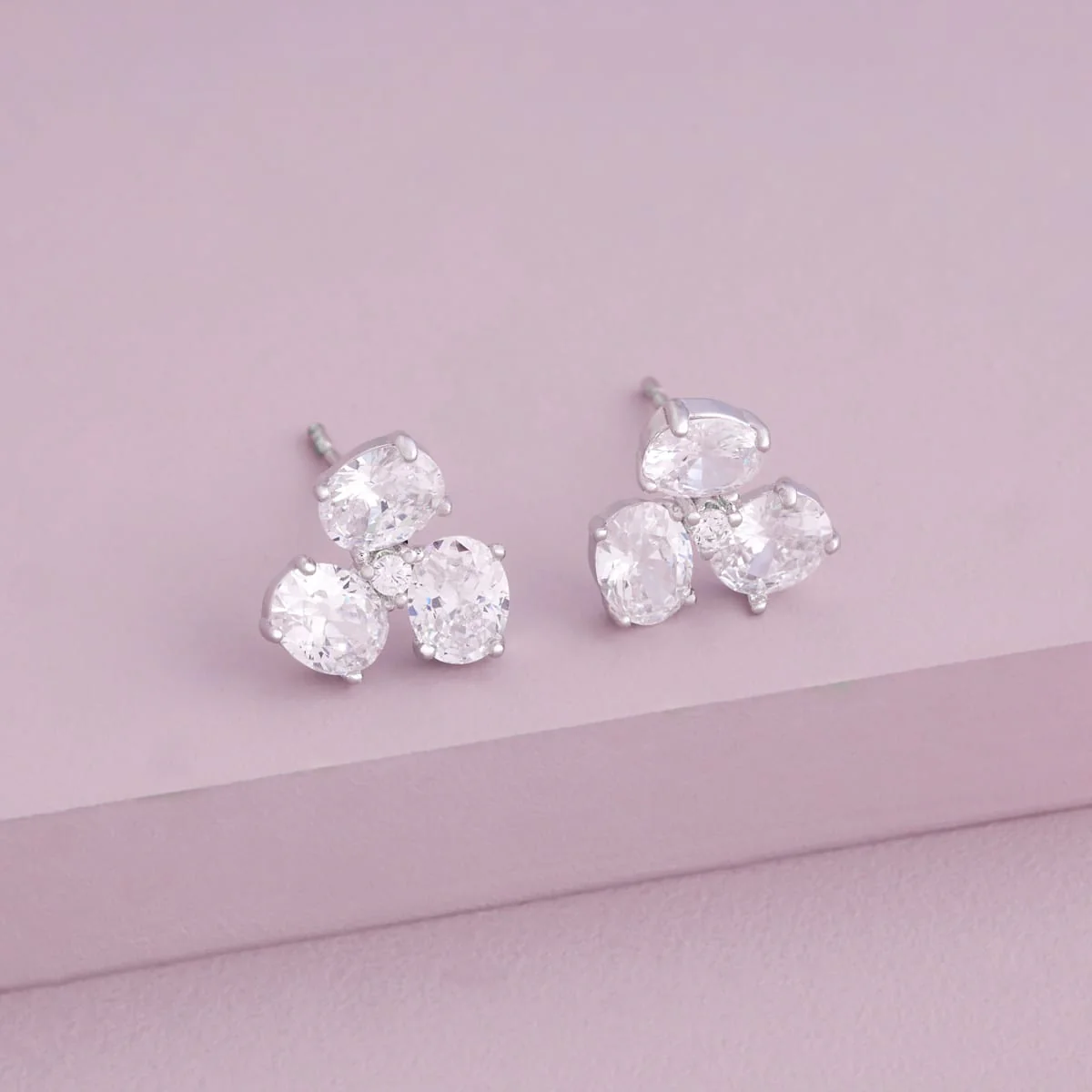Trendy Earring 199137 - Image 4