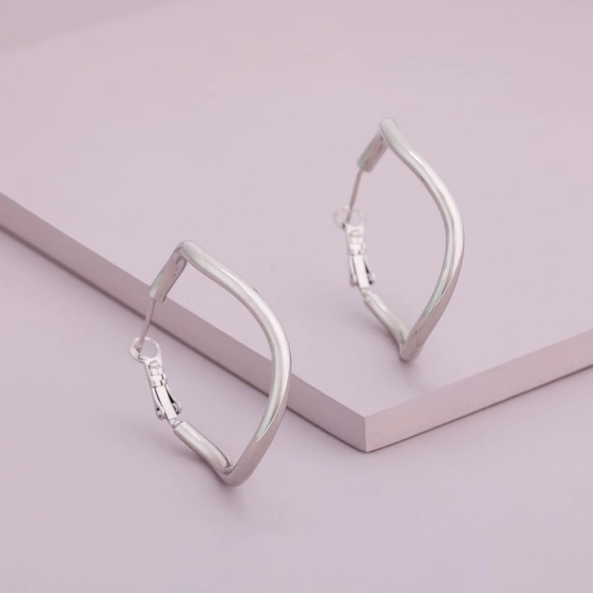 Trendy Earring 199889 - Image 5