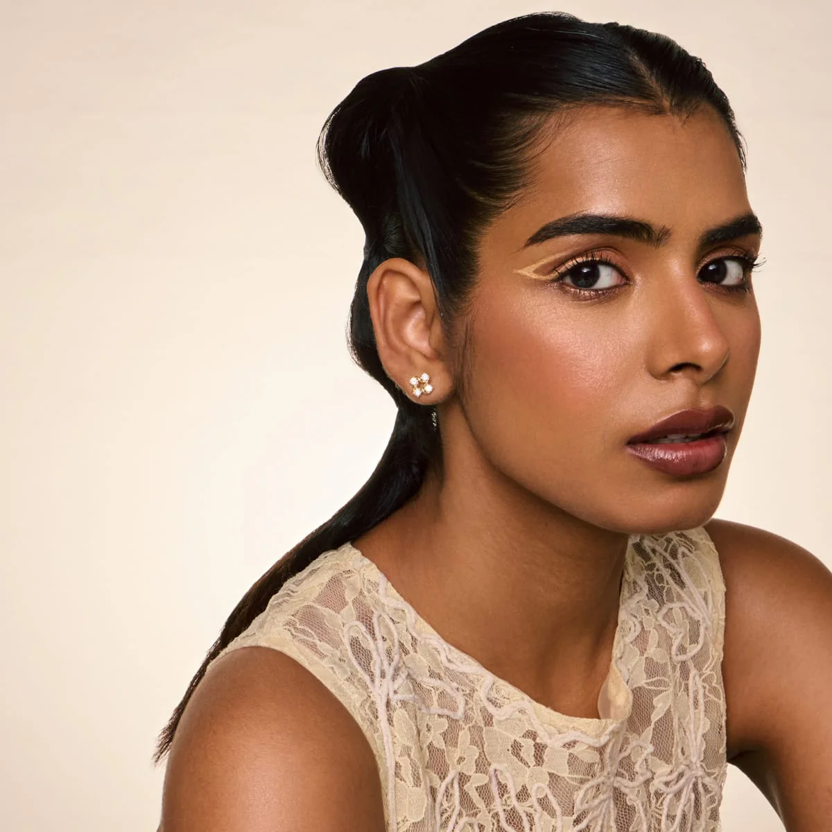 Trendy Earring 200149 - Image 2