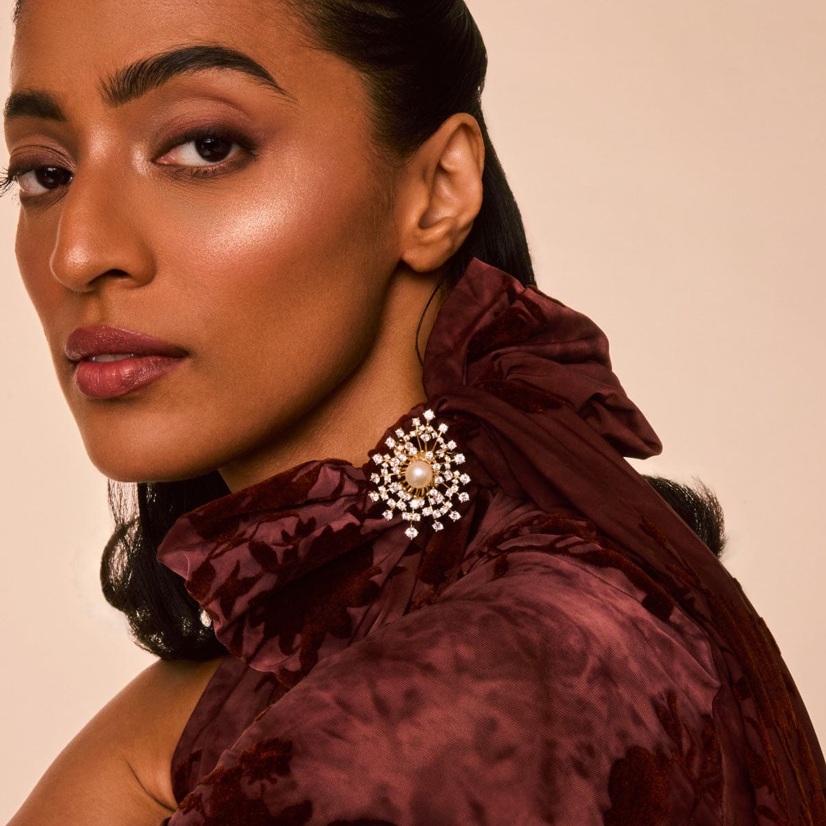 Trendy Saree Brooch 197894 - Image 2
