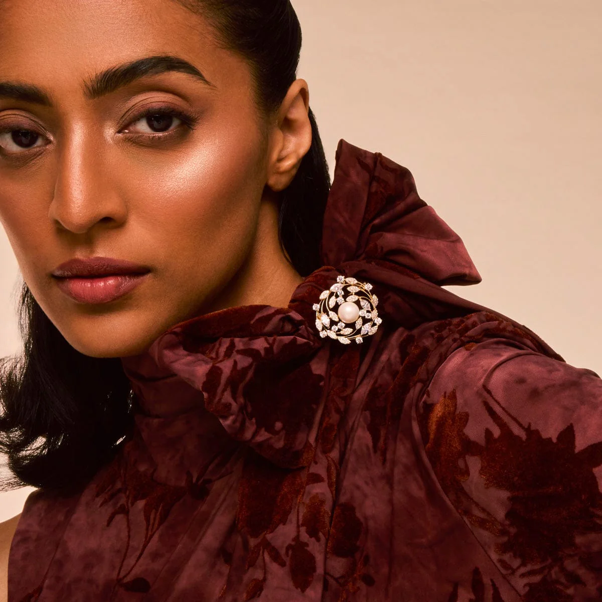 Trendy Saree Brooch 197901 - Image 2