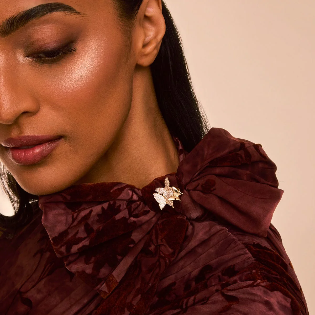 Trendy Saree Brooch 197946 - Image 2