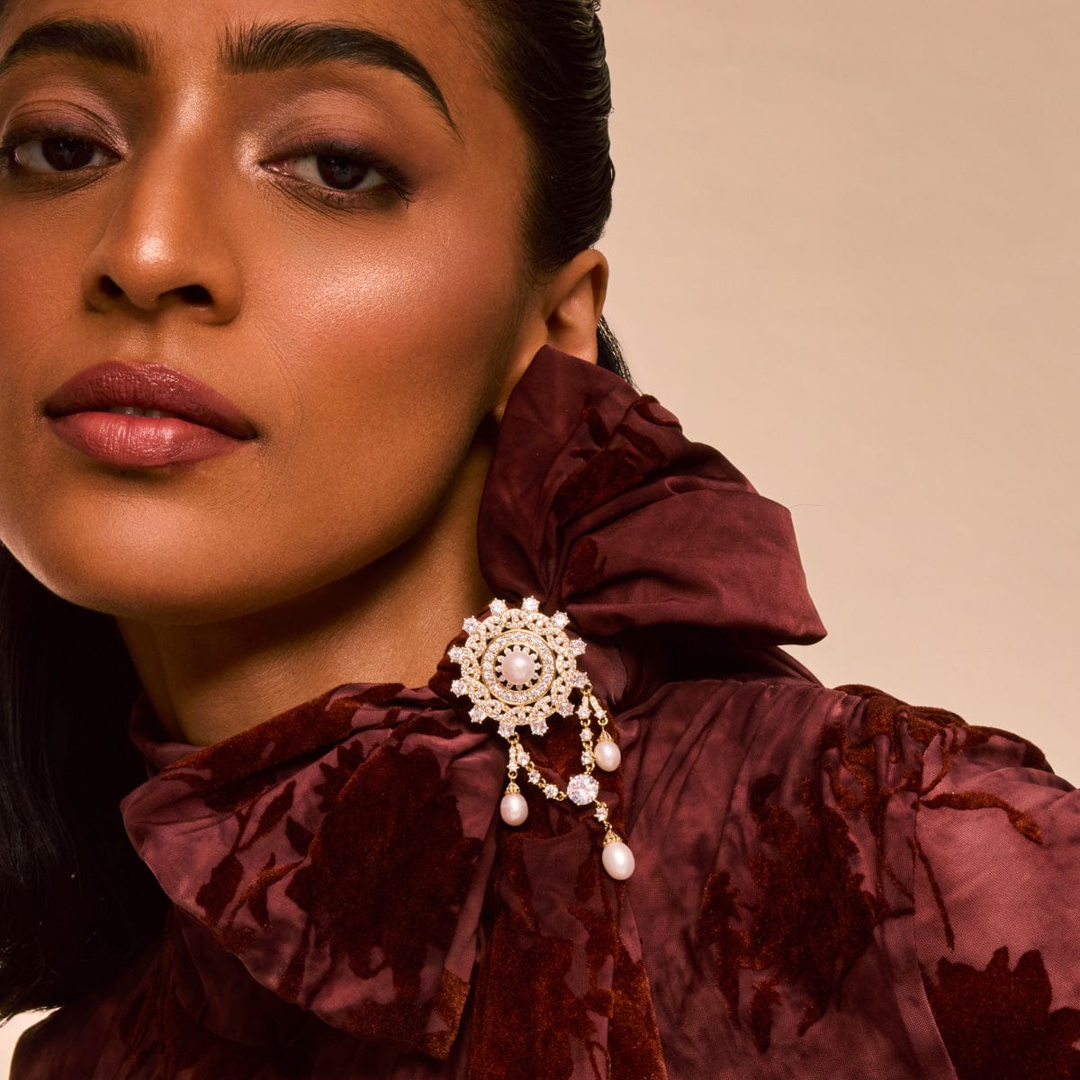 Trendy Saree Brooch 197947 - Image 2