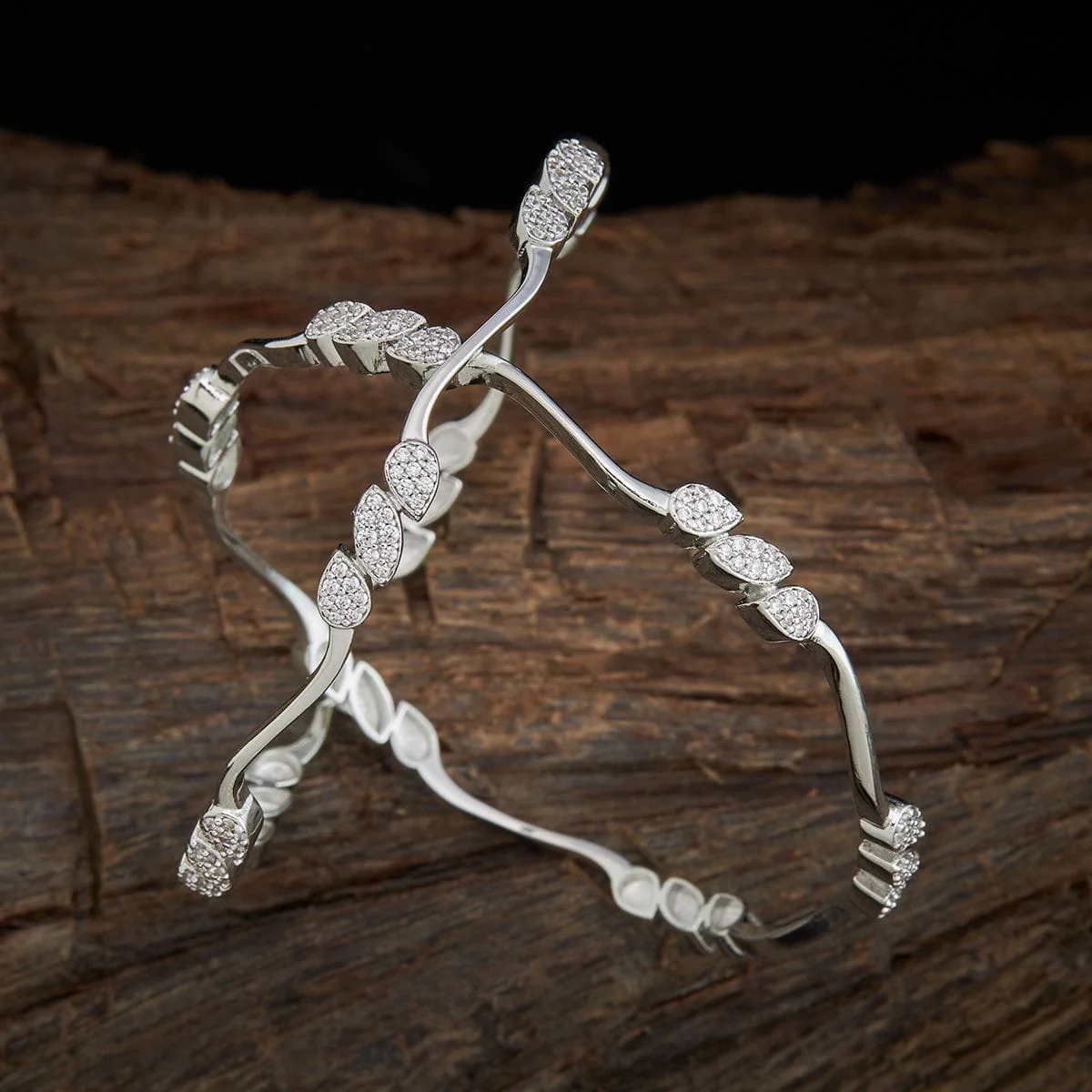 Zircon Bangle 142403 - Image 3