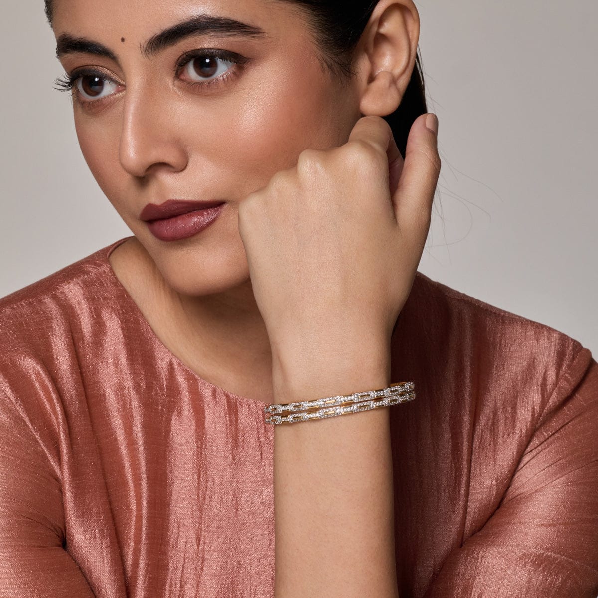 Zircon Bangle 187667 - Image 6