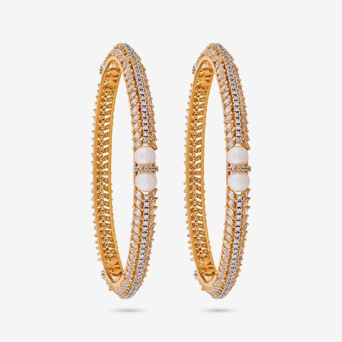 Zircon Bangle 190389 - Image 5