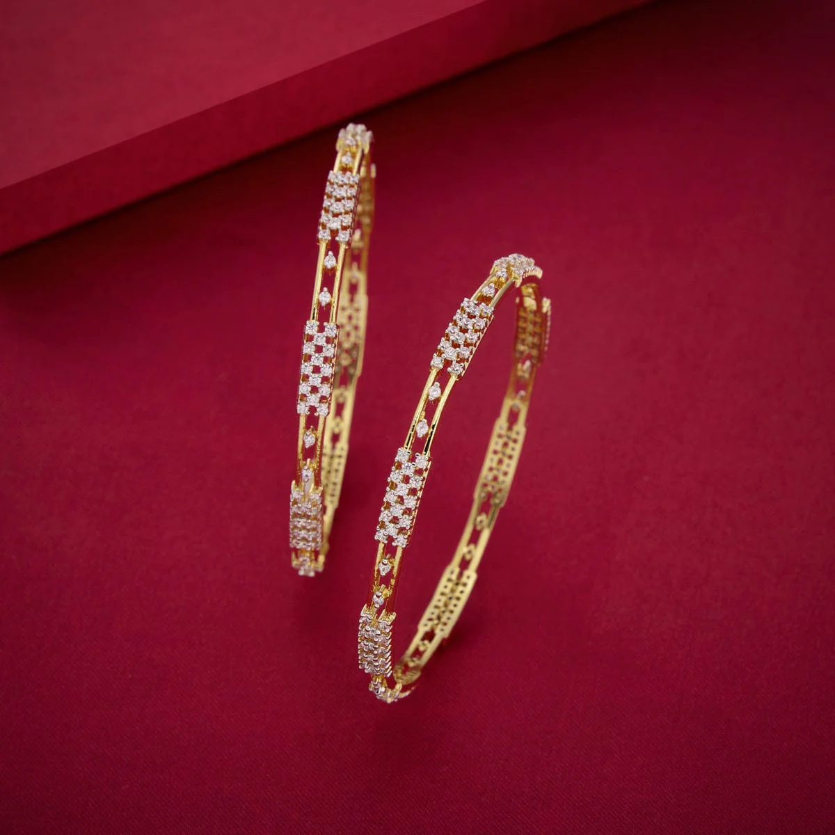 Zircon Bangle 190816 - Image 2