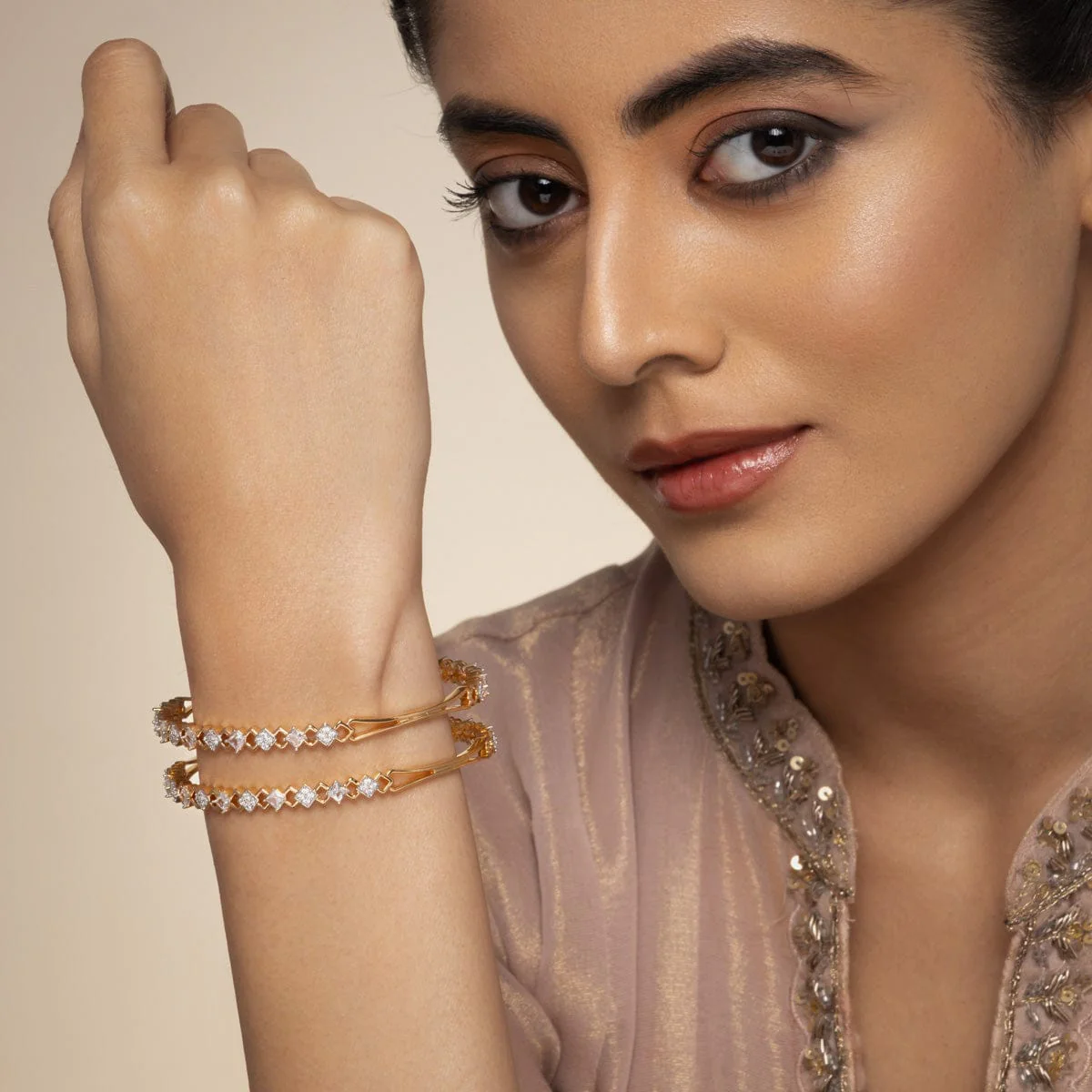 Zircon Bangle 191804 - Image 6