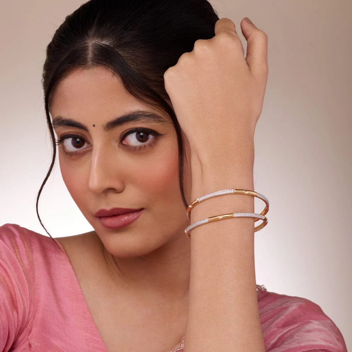 Zircon Bangle 191805 - Image 3