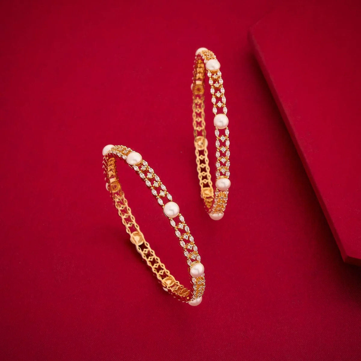 Zircon Bangle 194074 - Image 2