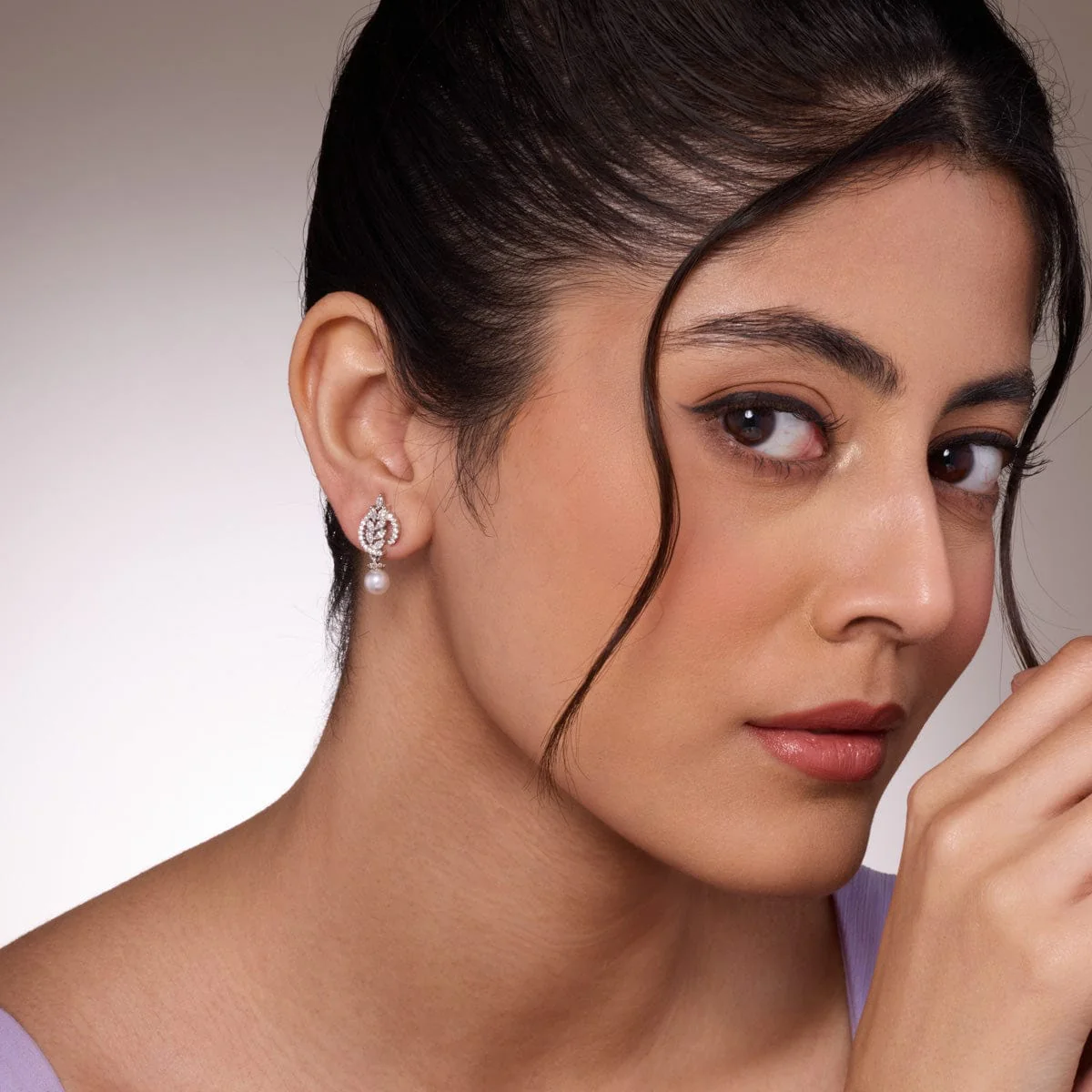 Zircon Earring 190424 - Image 6