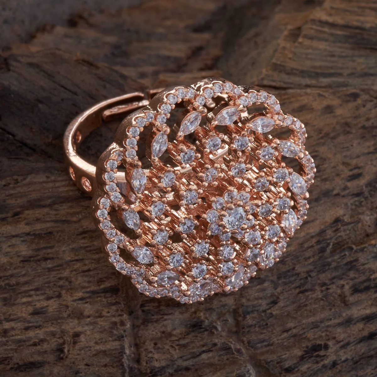 Zircon Finger Ring 173106 - Image 7