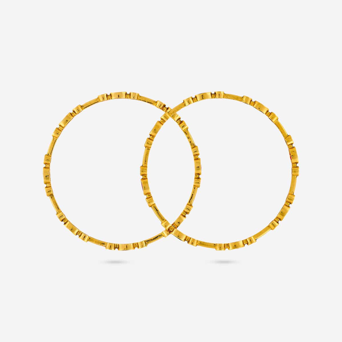 Antique Bangle 193902 - Image 3