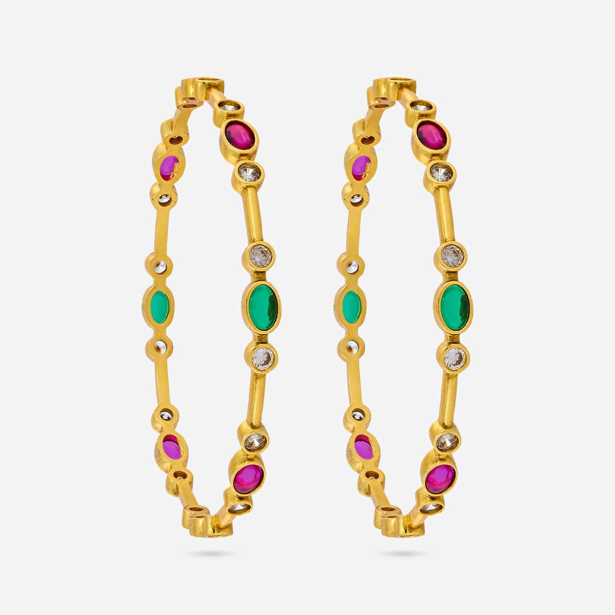 Antique Bangle 193902 - Image 5
