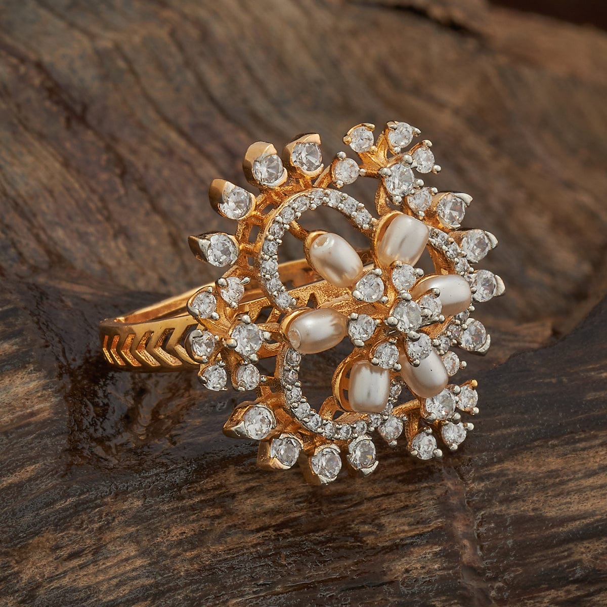 Zircon Finger Ring 182438 - Image 3