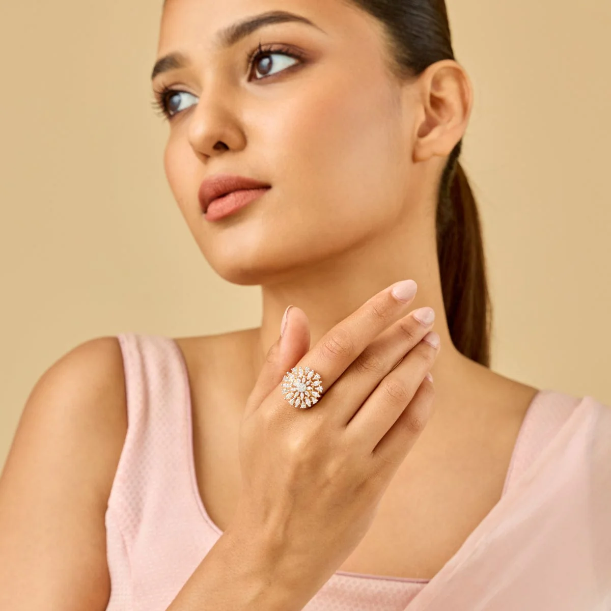 Zircon Finger Ring 185592 - Image 3