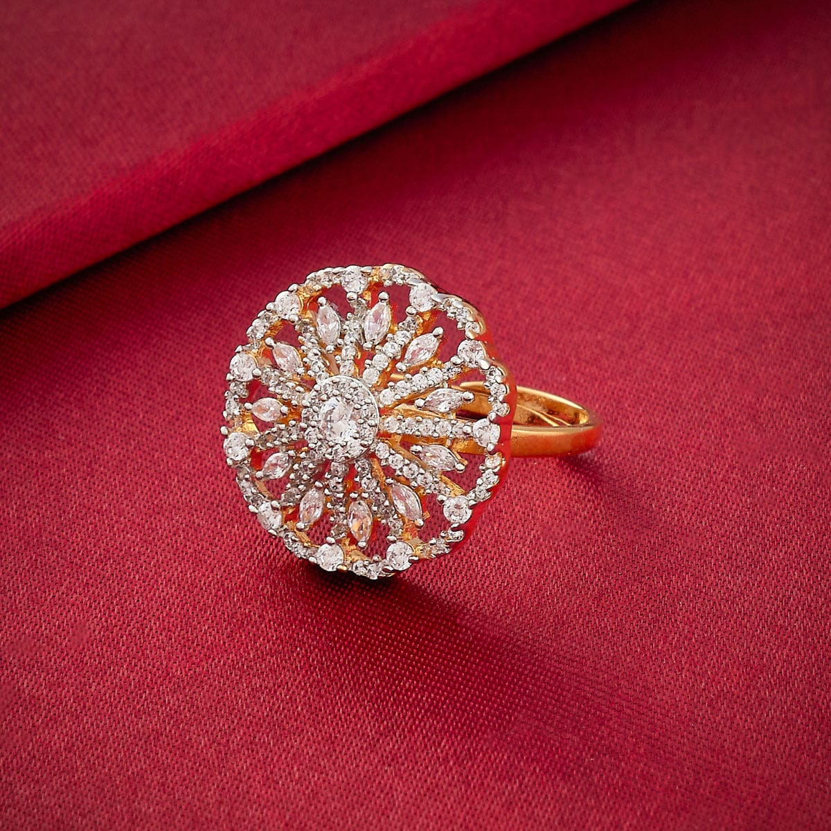 Zircon Finger Ring 185593 - Image 2