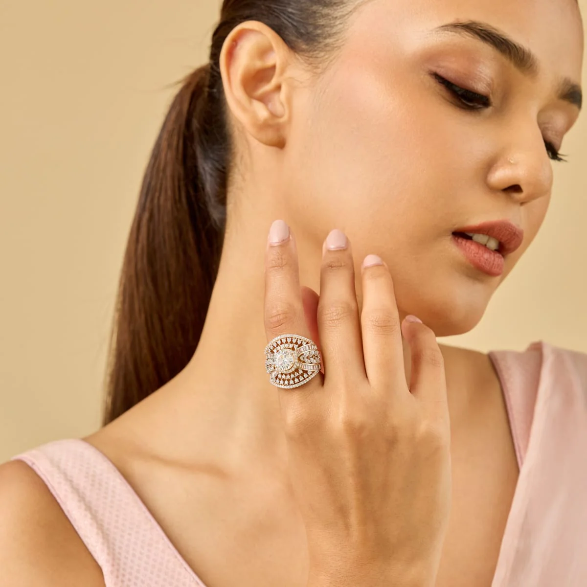 Zircon Finger Ring 187675 - Image 3