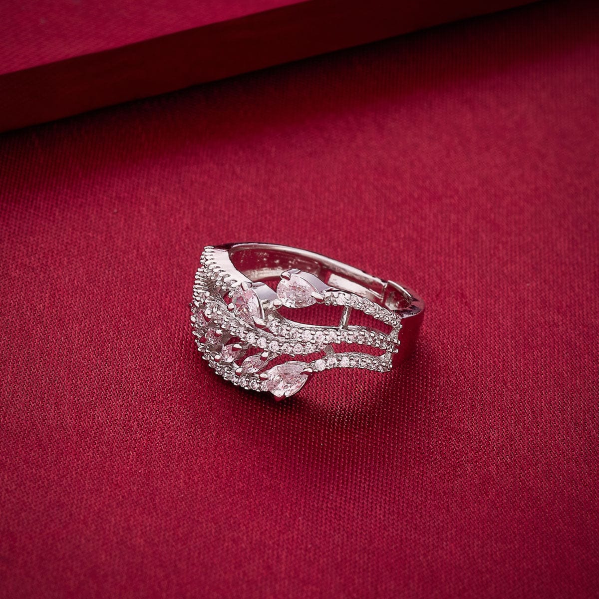 Zircon Finger Ring 188769 - Image 7
