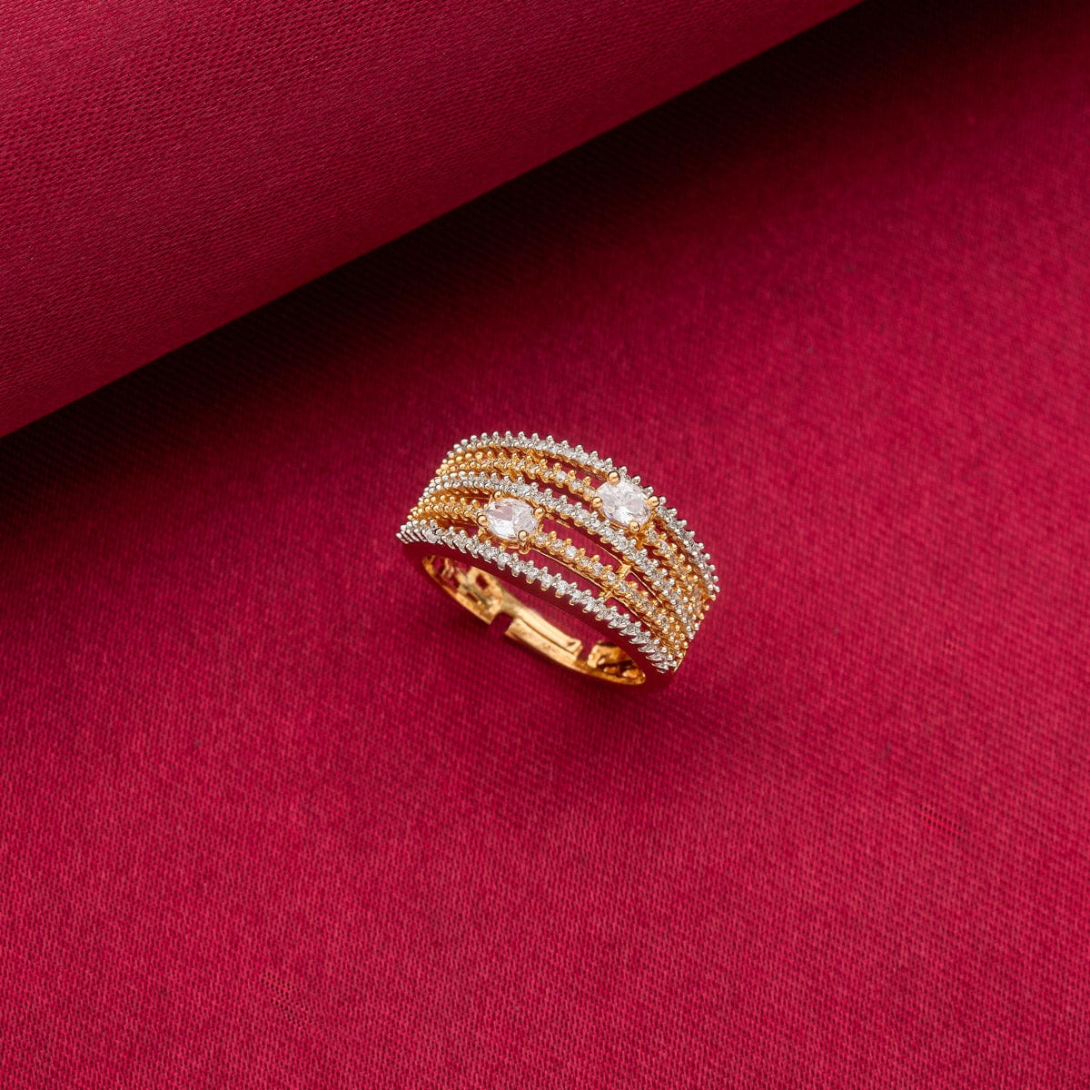 Zircon Finger Ring 188770 - Image 2