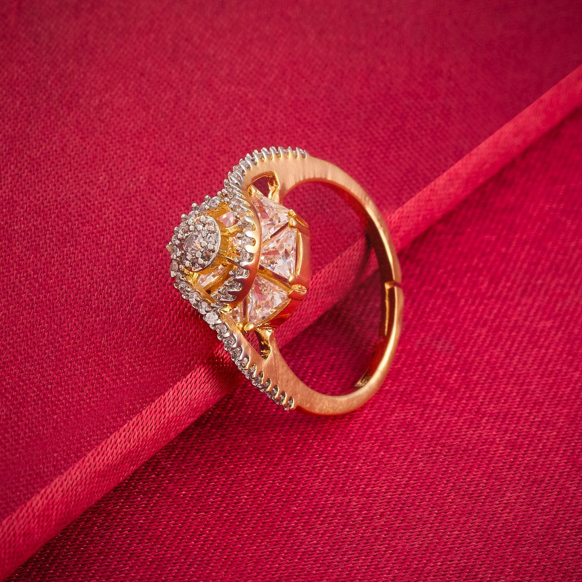 Zircon Finger Ring 188790 - Image 2