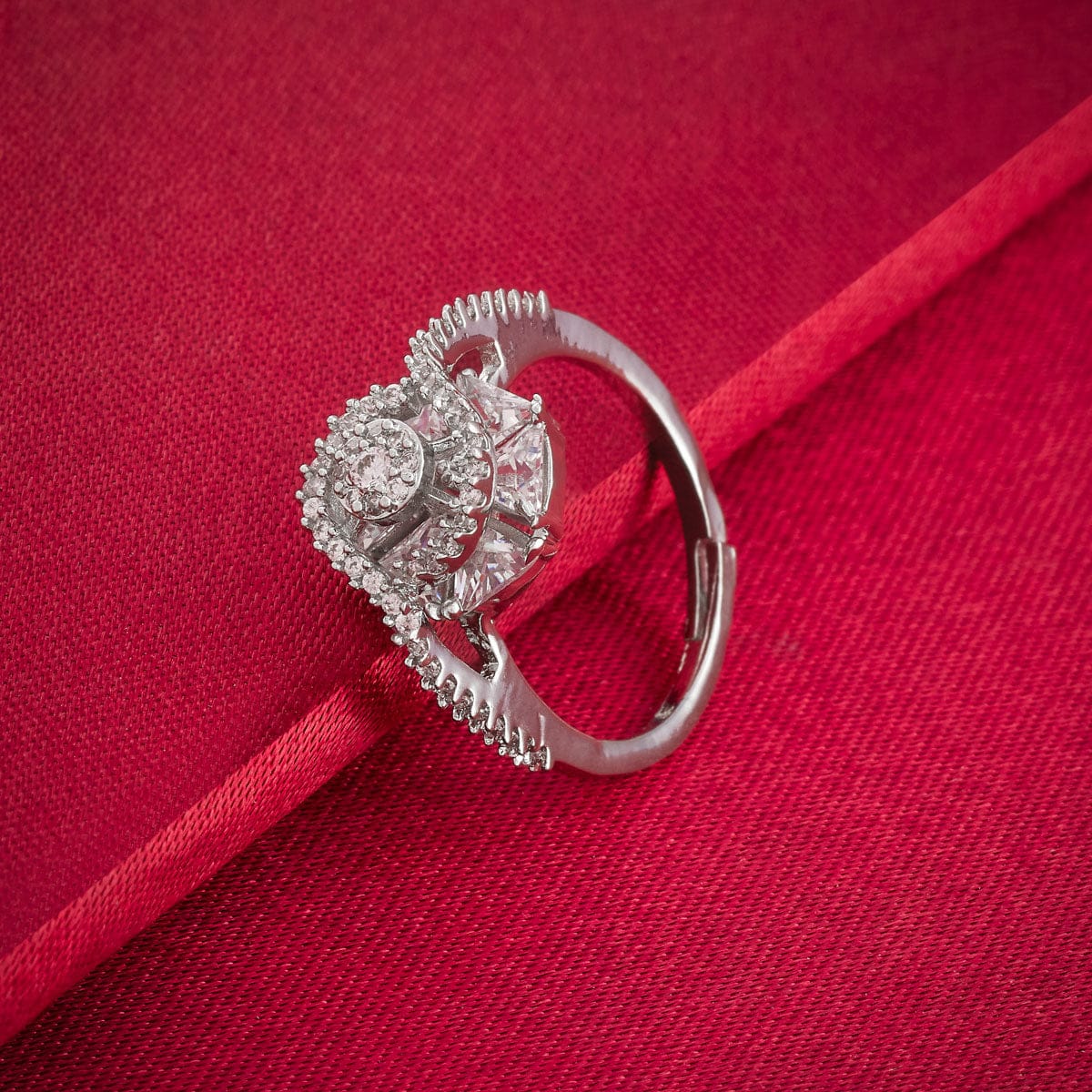 Zircon Finger Ring 188790 - Image 7